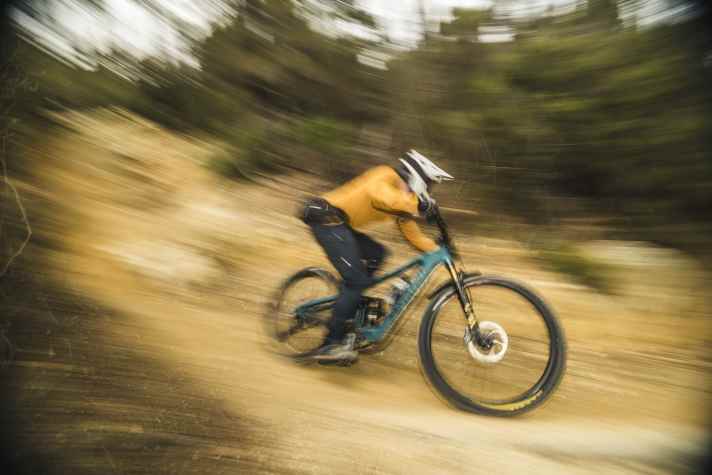 Full face on and always stay on it: If you're too reliant on the brakes downhill, you still won't be happy with the Fox.