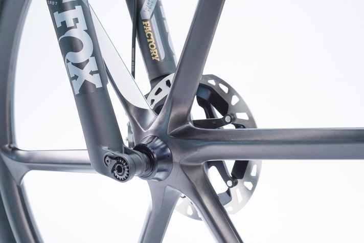 Natürlich lässt sich das Komplettbike des The Frame auch mit den legendären Bike Ahead Biturbo Laufrädern bestellen.