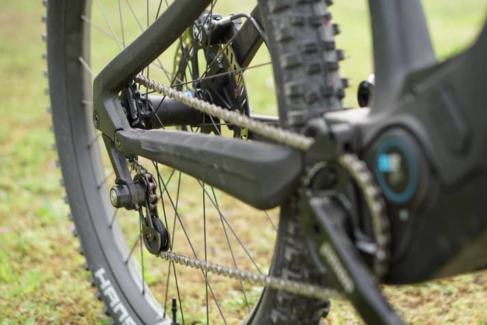 The system can also be combined with a robust 1x chain. The E-MTB specialist Rotwild has decided to take this step with the R.X 1000.