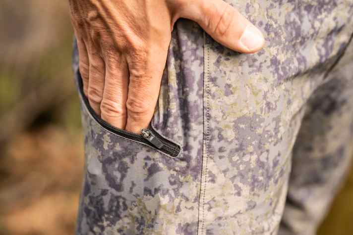 A matter of taste: the positioning of the two zip pockets.