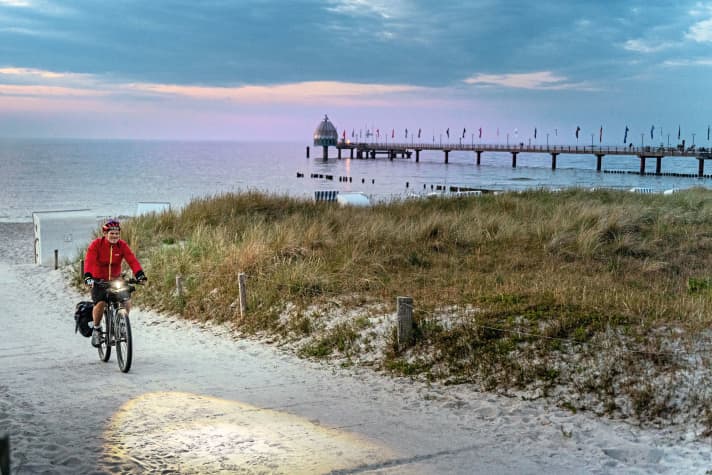 Beliebtes Fotomotiv: die 270 Meter lange Seebrücke in Zingst
