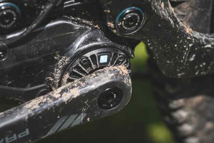 Unauffällig und kaum größer als eine Coladose: Der neue TQ HPR 60 setzt die Grundlage für ein schlankes Light-E-MTB. Jetzt mit mehr Power!