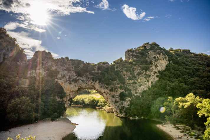 Sun worshippers and water sports enthusiasts are also drawn to the foot of the 54 metre high Pont d'Arc natural monument.