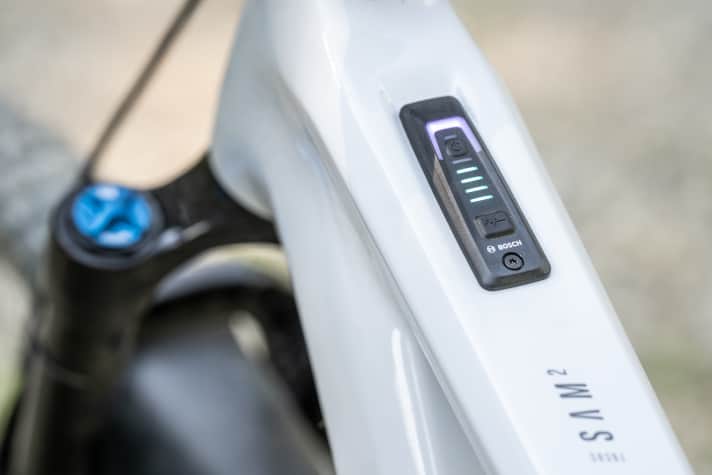 In keeping with the area of use, Focus has dispensed with a display. The bike only has a mini-remote and system controller.