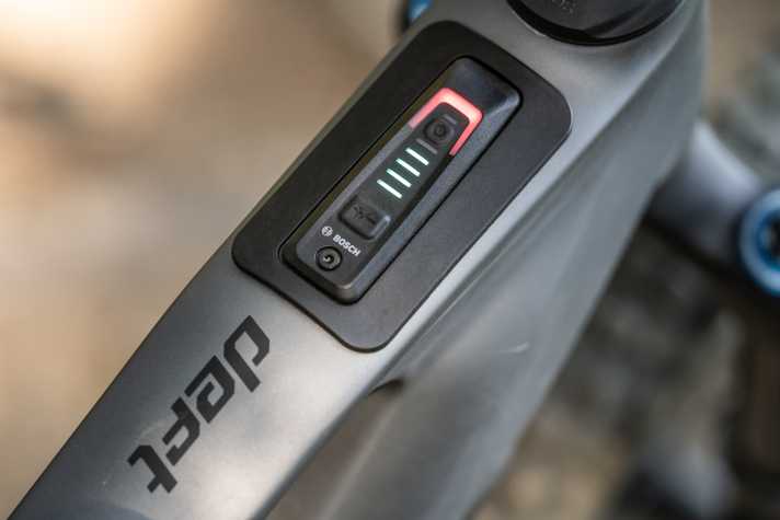 Die Adapterplatte zeigt: Dieses Bike ist für das neue Bosch Kiox 400C vorbereitet.