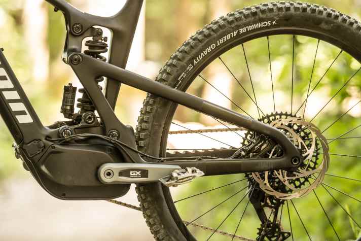 Sram's Eagle Powertrain is hidden here, while the motor hardware comes from Broses Drive SMag.