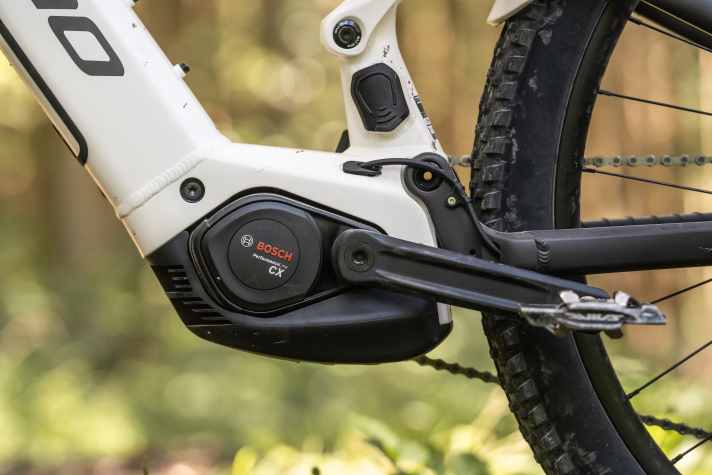The Bosch Performance CX delivers more than enough power with 750 W and 100 Nm.