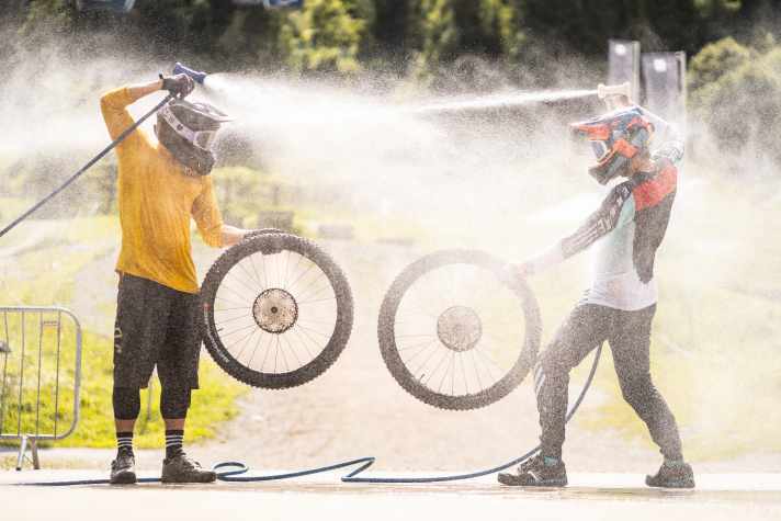 „F*#k you!“ – „F#*ck you!“