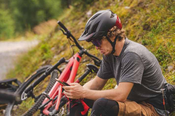 Cyclists should always keep their goals in mind. Dealing with failure with confidence is also part of sport.