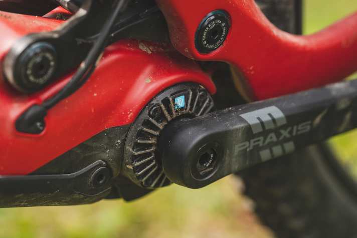 The HPR 60 motor from TQ ensures reliable and quiet propulsion.