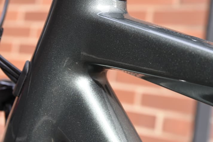 The Koga Worldtraveller has almost invisible weld seams and therefore very smooth transitions.