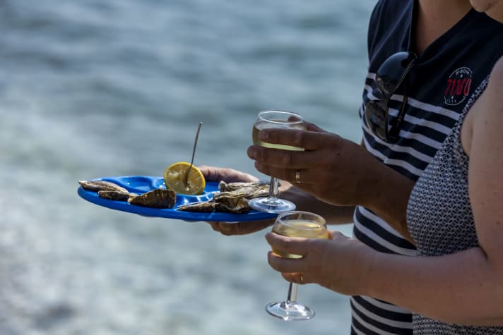 From the sea straight to your plate: the fresh oysters of Cancale are an intangible UNESCO World Heritage Site
