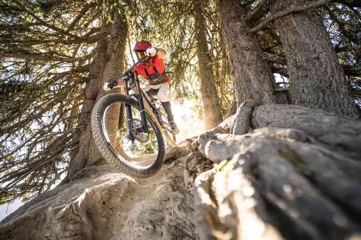 Bist du zu langsam mit diesem Untersatz, dann liegt es sicher nicht am Bike.