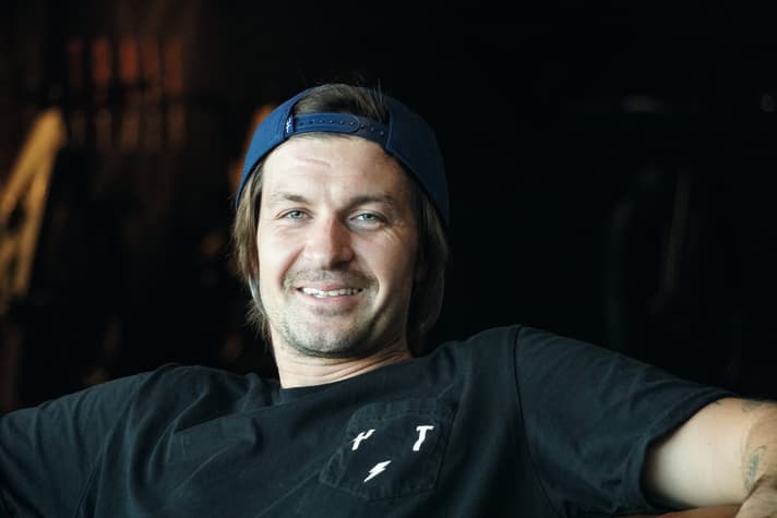 California boy: The YT rider became famous with daring BMX videos. Dylan Stark transfers this style to the big bike.