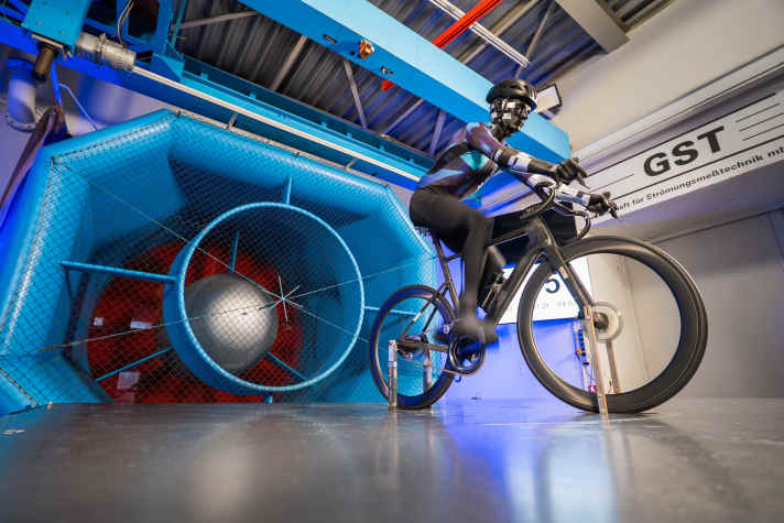 Test setup in the GST wind tunnel in Immenstaad