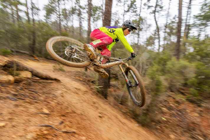 Biken bei Sauwetter: schlittern, rutschen, jubeln