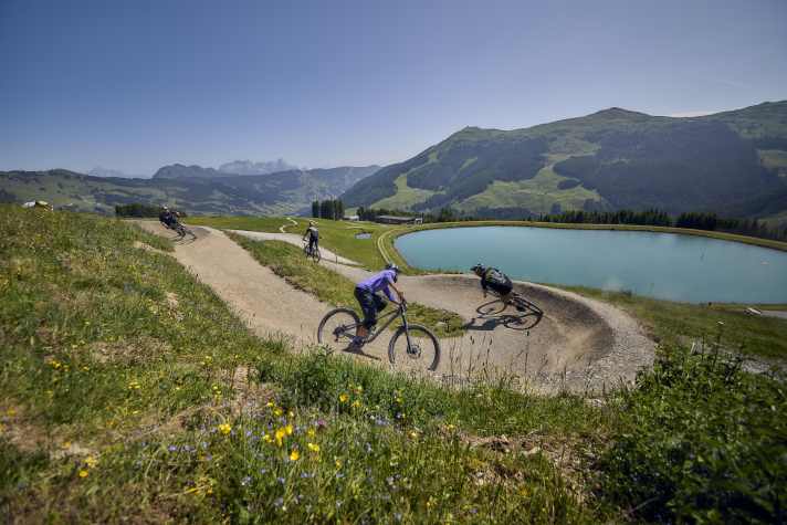 A beginner and family line with views as far as the Kitzbühel Alps had been missing in Saalbach until now. The gap has now been closed.