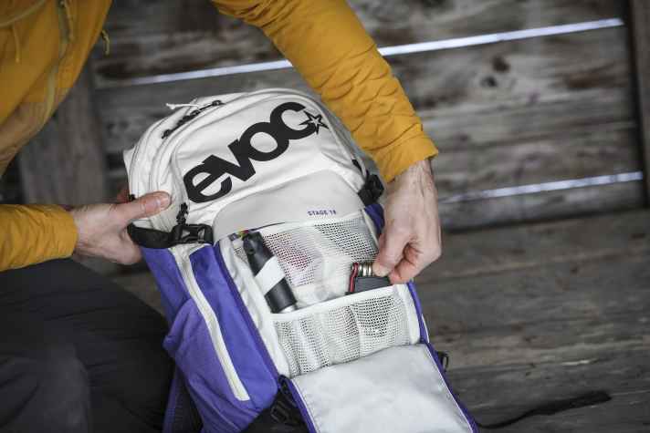 Ordnung ist die halbe Miete, helle Auskleidung verbessert die Übersicht.