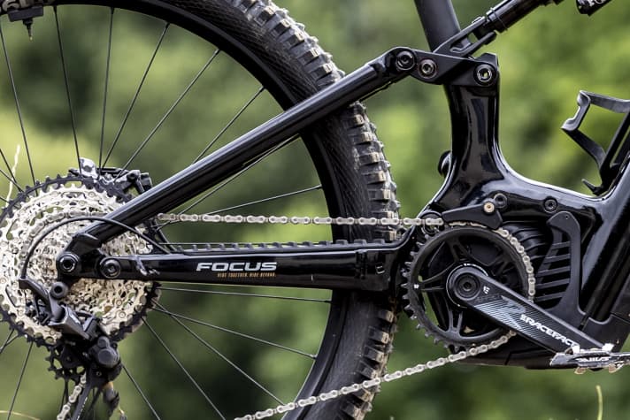 Heavy Duty: The Focus Jam² is approved for a total weight of up to 150 kilos. Additional sealed bearings on the rear triangle should guarantee the Focus All-Mountain a long life.