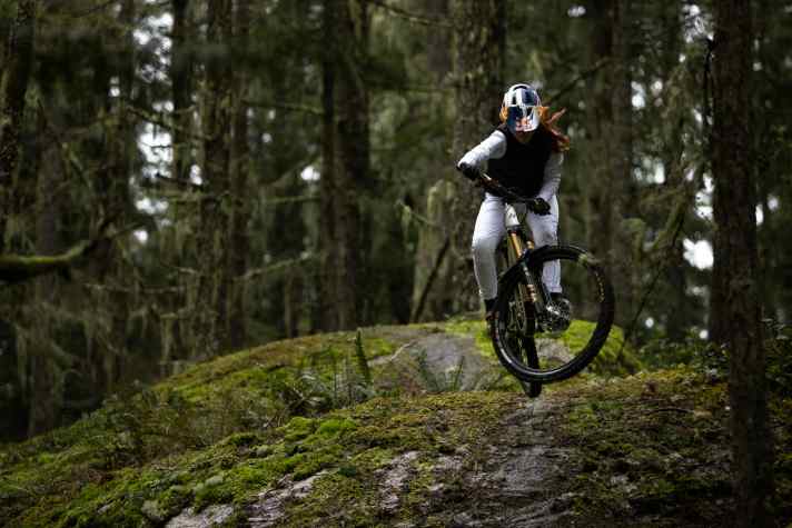 Approved by Hardline-Siegerin Gracey Hemstreet.