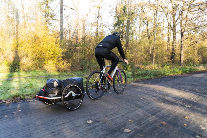 Good driving dynamics thanks to a low centre of gravity and wide wheelbase: Veolo Cargo.