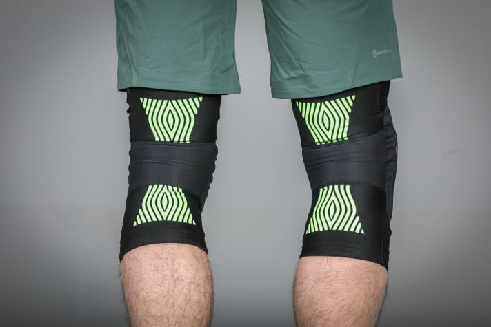 The Fuse sits quite tightly, so it can pinch in the hollow of the knee