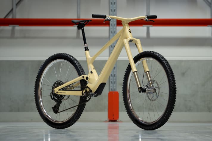 The Scott Genius ST by Dangerholm... We'll talk about the colour again, Gustav.