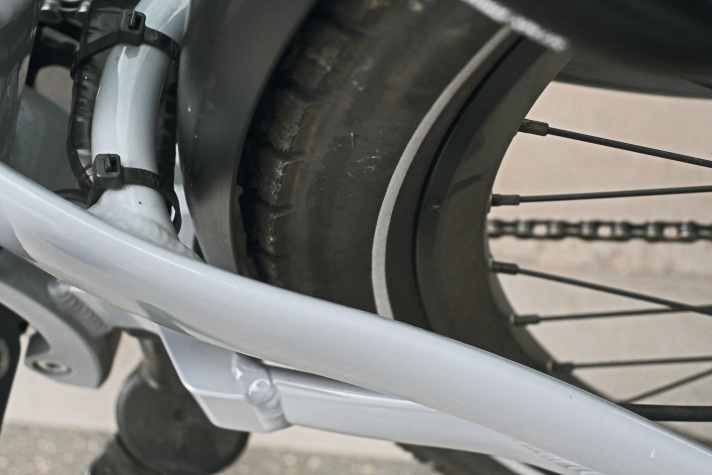 There is still room for wider tyres in the rear triangle.