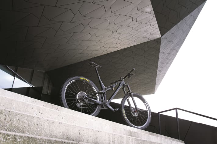 Das Zusammensetzen eines exklusiven Traumbikes, wie dieses Unno, hat viel mit Kunst und Meditation zu tun.