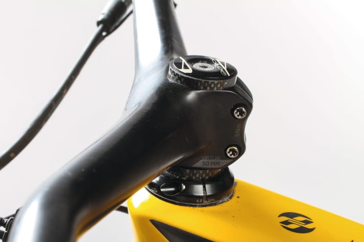 Handlebar-stem integration with the Hixon IC 1.0