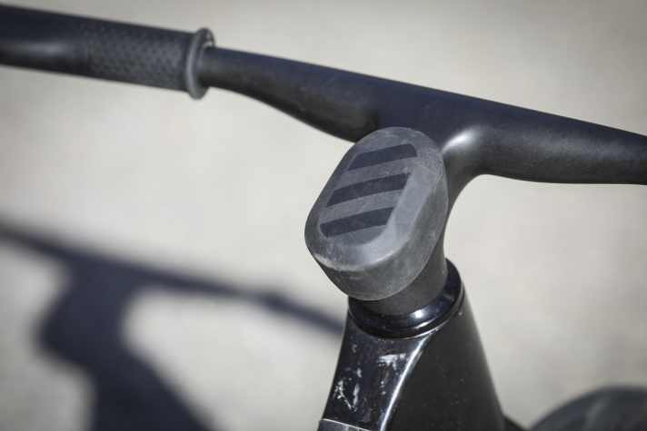 Even the edge protectors on the Giant Pre rCarbon are made from recycled materials. With the children's balance bike, the Taiwanese show what is still possible in terms of sustainability.