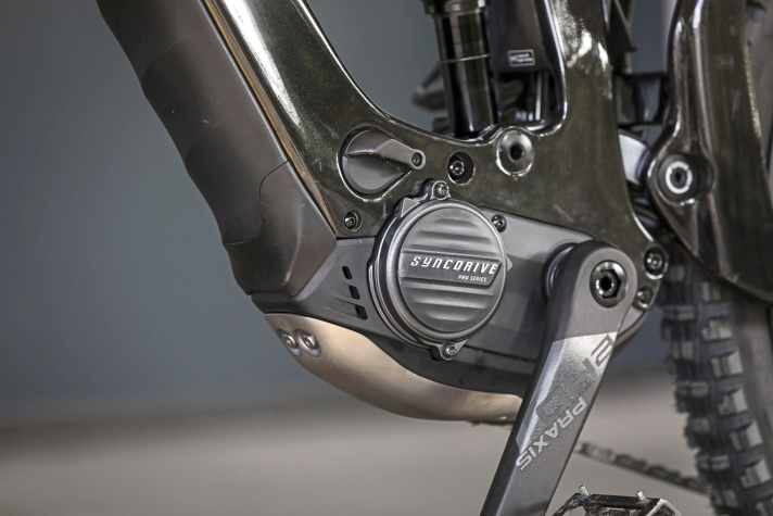 The new Syncdrive Pro 3 runs on 48 volts and is said to deliver up to 90 Newton metres and 800 watts.