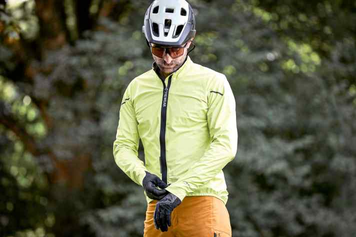 Gorewear setzt bei der neuen Spinshift auf ein Material ohne umweltschädliche PFC
