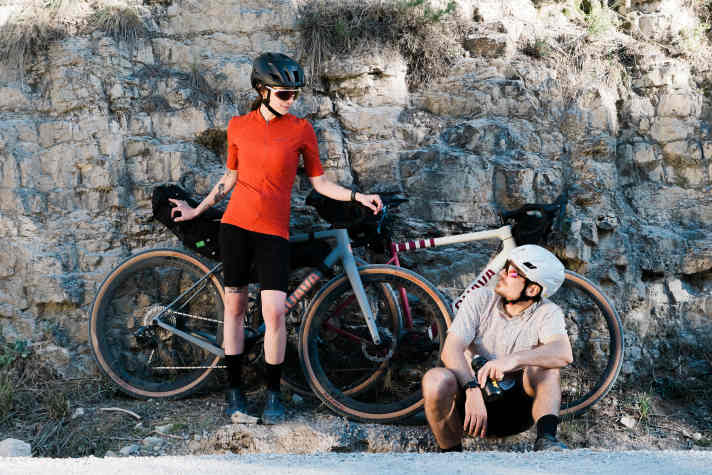 The Taunus MIPS is also available in a gravel version without a visor