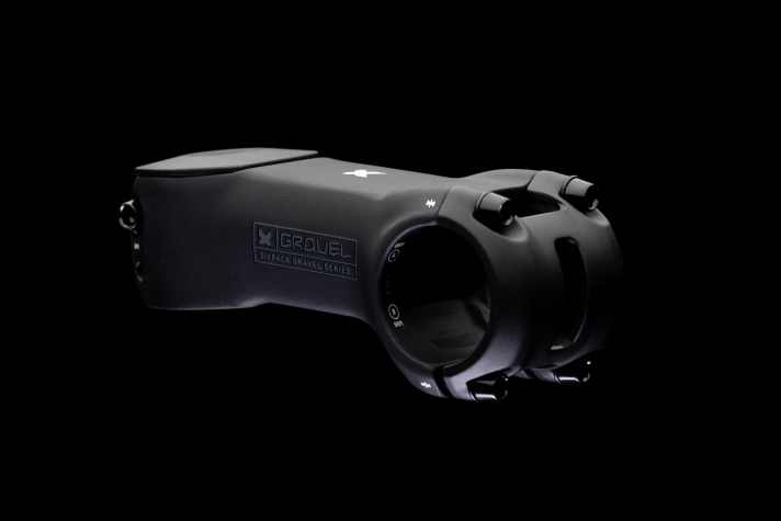 The Sixpack Gravel stem can handle a 7° incline or decline.