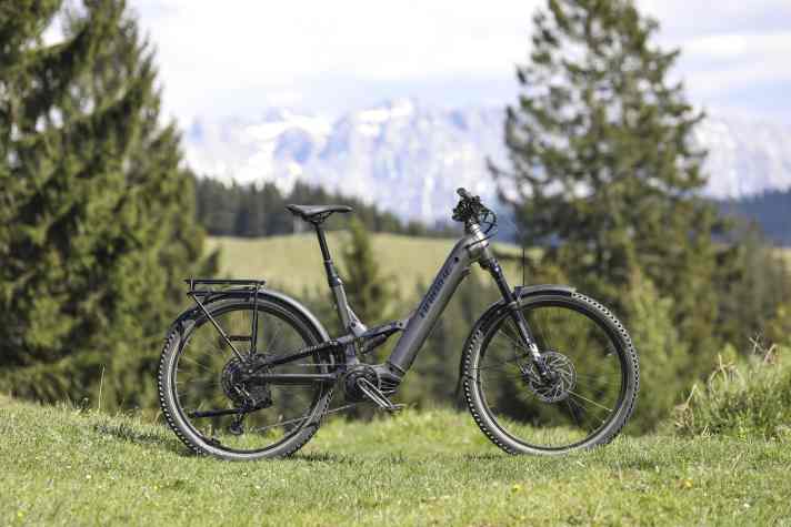 Haibike Adventr 10 low: Bosch CX, 800 Wh - 140/130 mm - 27.8 kg - 5,699 euros