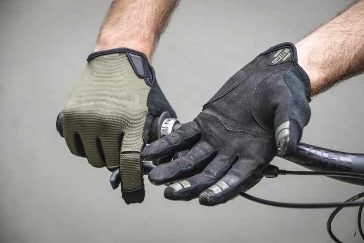 The palm and fingers offer a comfortable fit, but the DND is a little short.
