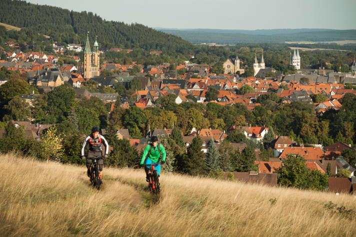 Tranquil, this Goslar on the northern edge of the Harz Mountains. And the trails start right behind the town.