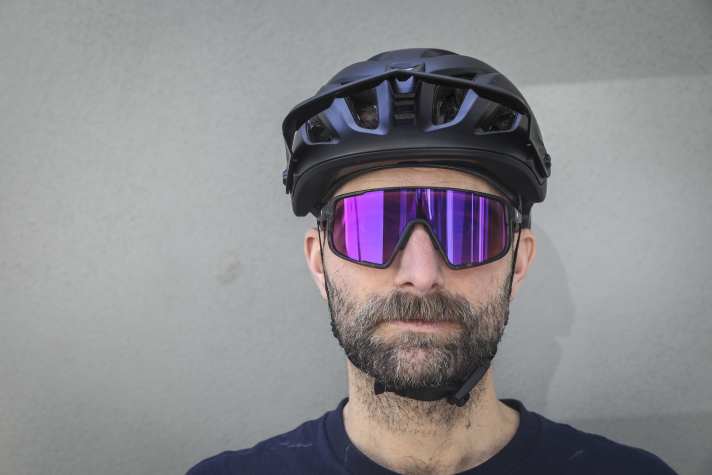 Despite the ample padding, the A3 is well ventilated and not too hot.