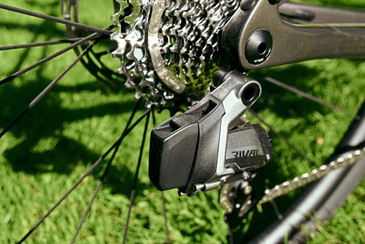 Die Sram Rival eTap AXS am Benotti.