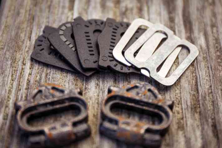 Especially with a slightly thicker shoe sole, you stand very firmly on the T2. However, shims for fine-tuning the cleat height are included in the scope of delivery.