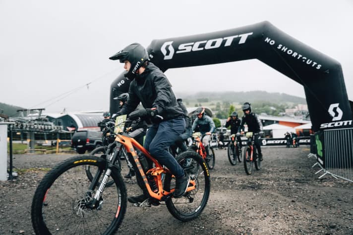 The Scott Enduro also became a real challenge due to the rain.