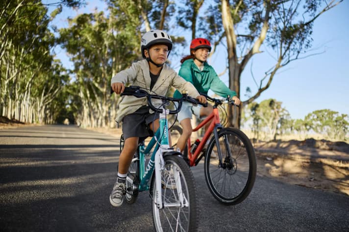 Die Geometrie der neuen woom GO Kinderfahrräder wurde hinsichtlich Fahrsicherheit optimiert. So können die Kids bedenkenlos alleine auf eine kleine Tour gehen.