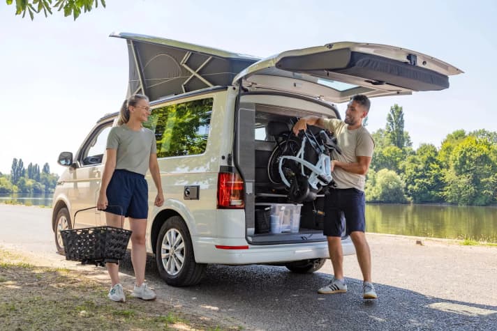 Practical to take along: The new Tern Vektron should also cut a fine figure on a camping trip.