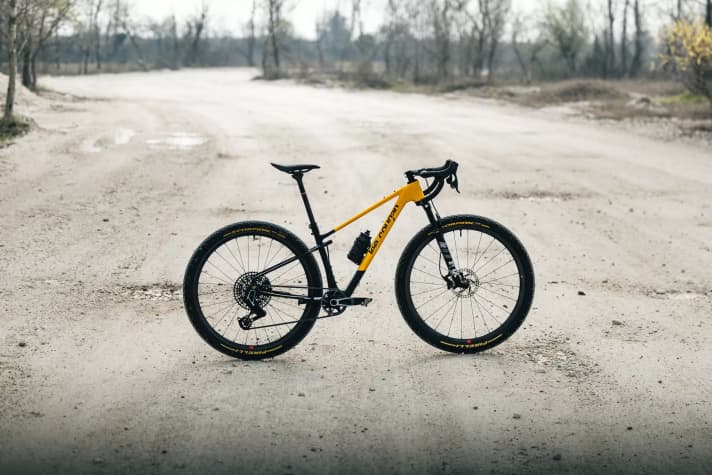 The Lee Cougan Innova Super Gravel