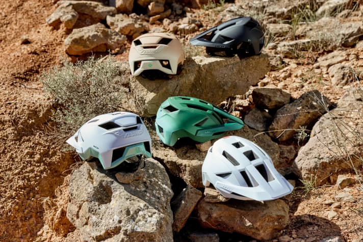 Lazer Impala KinetiCore MTB helmet: Technical data & features