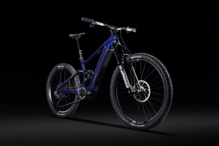 The Lapierre Overvolt All Mountain 10.8 is the top model in the new range of E-MTBs.