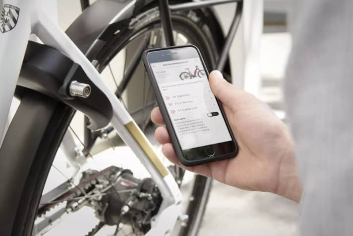Un émetteur GPS permet de localiser le vélo en cas de vol.
