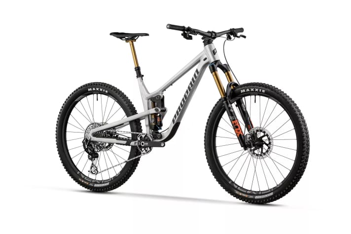 In Propain's online configurator, the aluminium frame of the Tyee AL can also be assembled with the finest components.