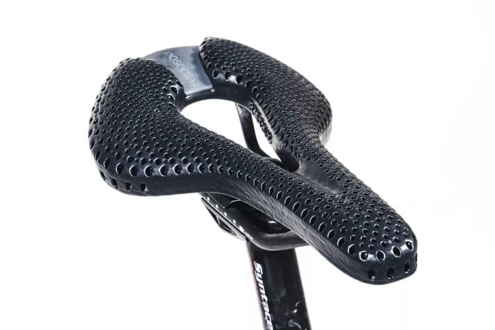 The Posedla Joyseat mounted on the bike